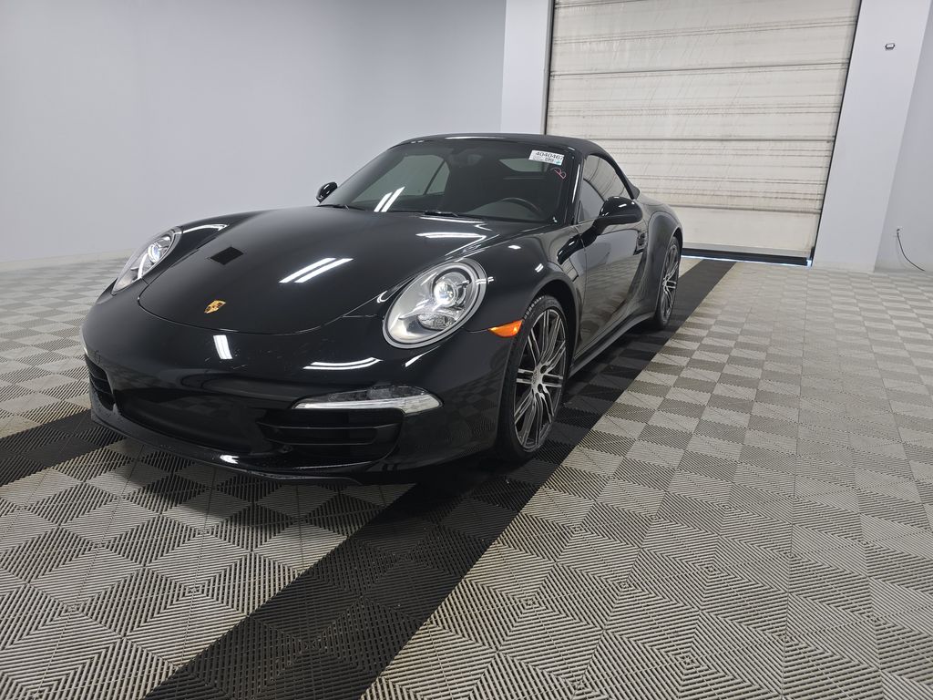 2015 Porsche 911 Carrera 4 photo