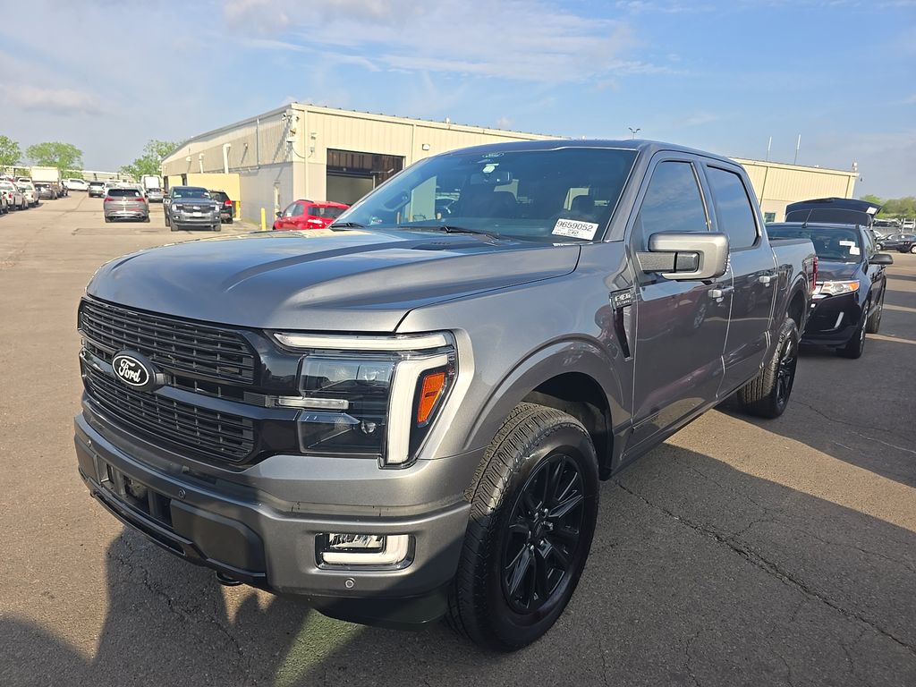 2025 Ford F-150 Platinum photo
