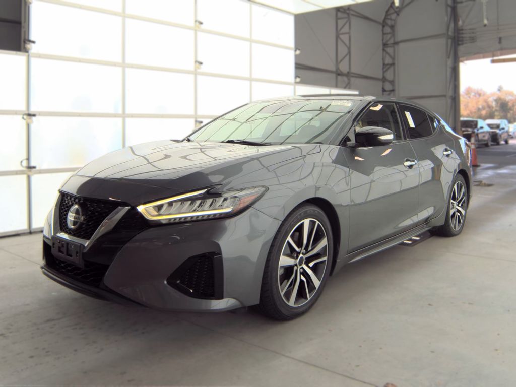 2021 Nissan Maxima SV photo