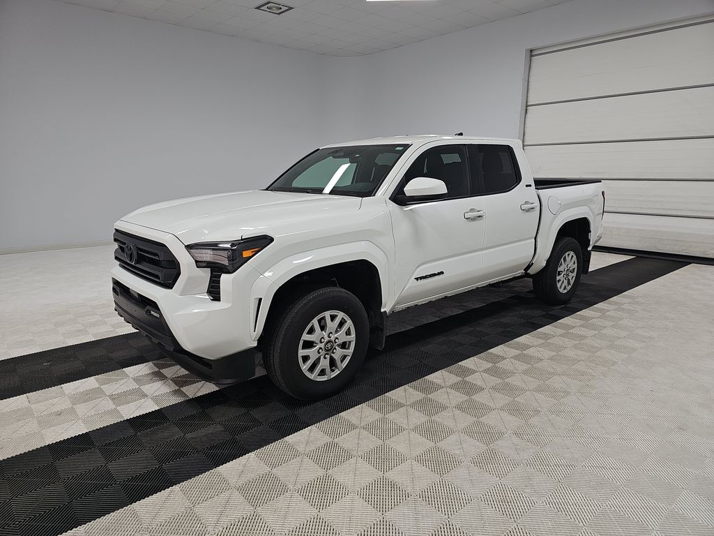 2025 Toyota Tacoma SR5 photo