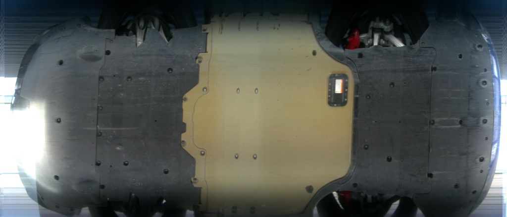 2021 Tesla Model S Plaid photo