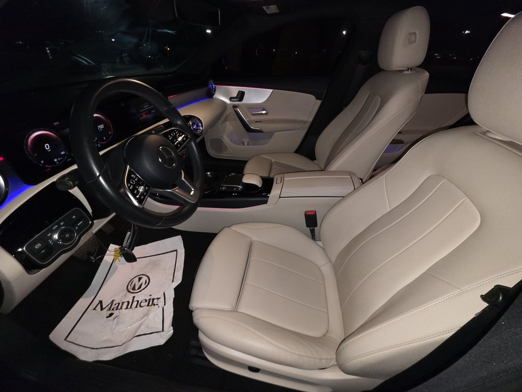 2021 Mercedes-Benz CLA250C4 CLA 250 photo