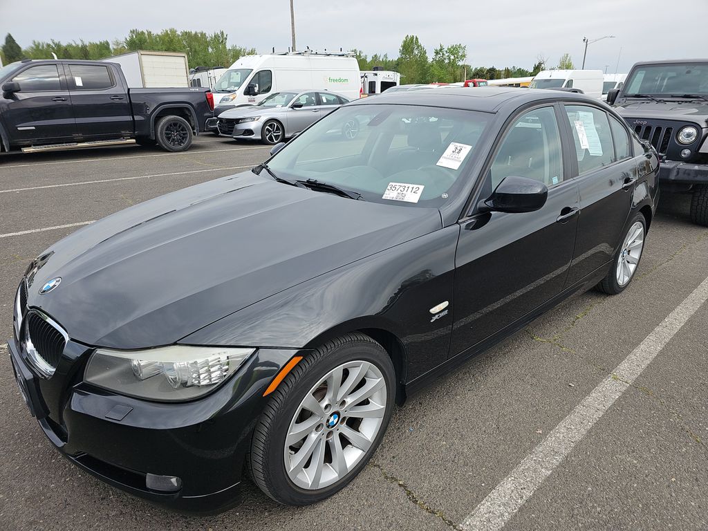 2011 BMW 3 Series 328I Xdriv photo