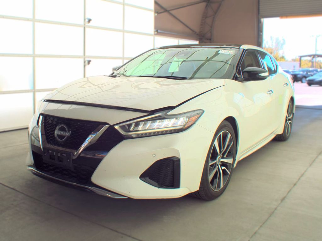 2023 Nissan Maxima SL photo