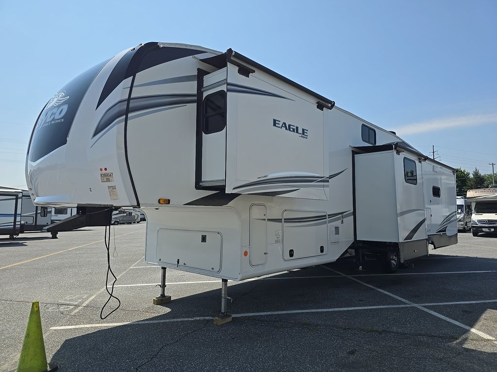 2022 Jayco Eagle 355 Mbqs photo