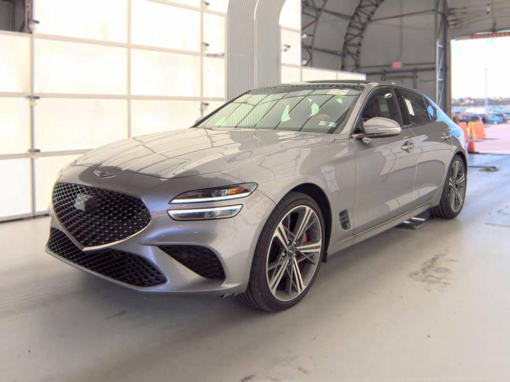 2025 Genesis G70 2.5T AWD photo