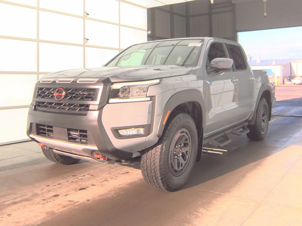 2025 Nissan Frontier PRO-4X photo