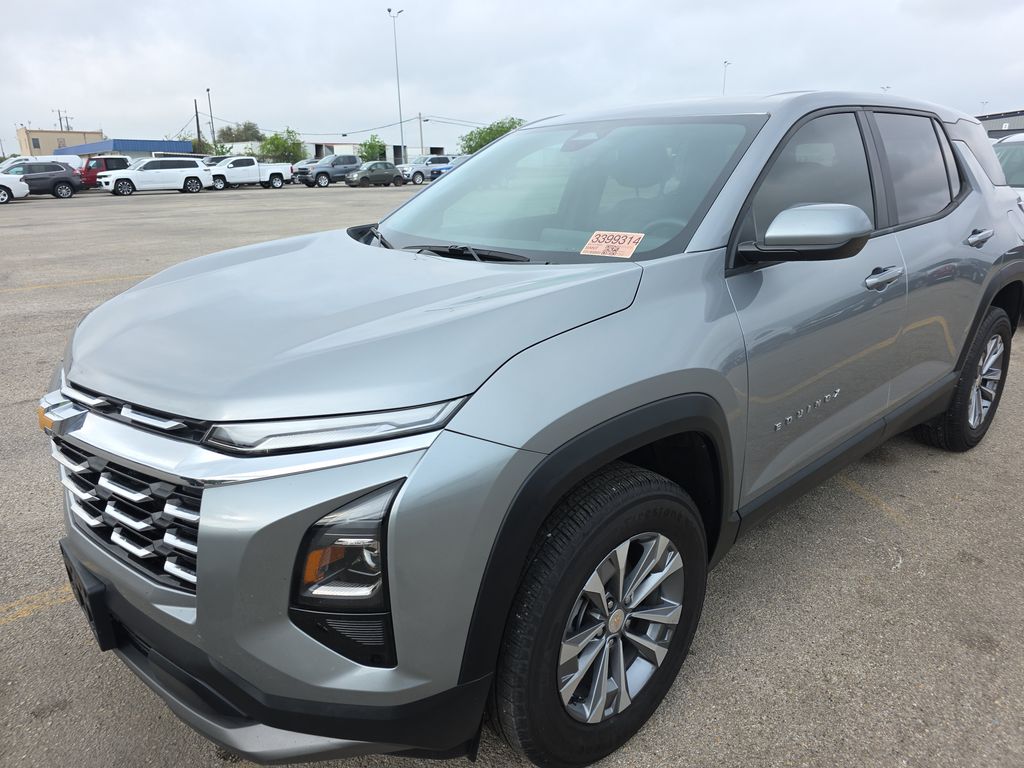 2026 Chevrolet Equinox FWD LT photo