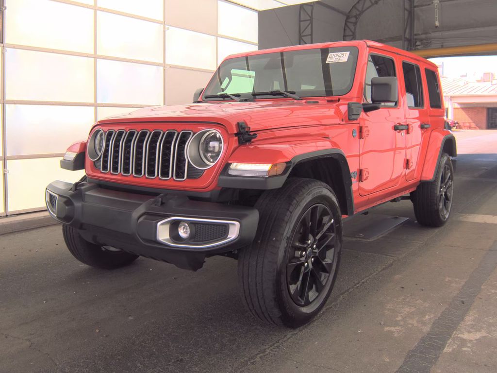 2025 Jeep Wrangler Sahara photo