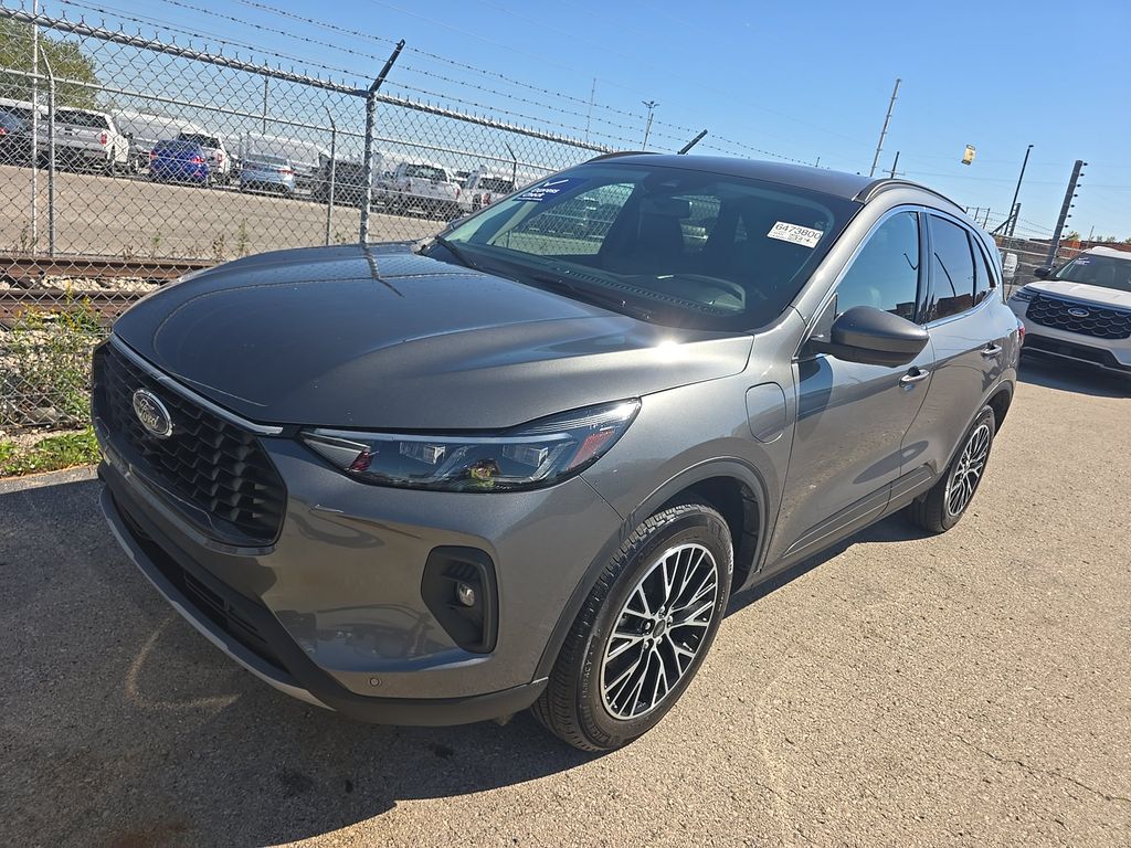 2026 Ford Escape Phev photo