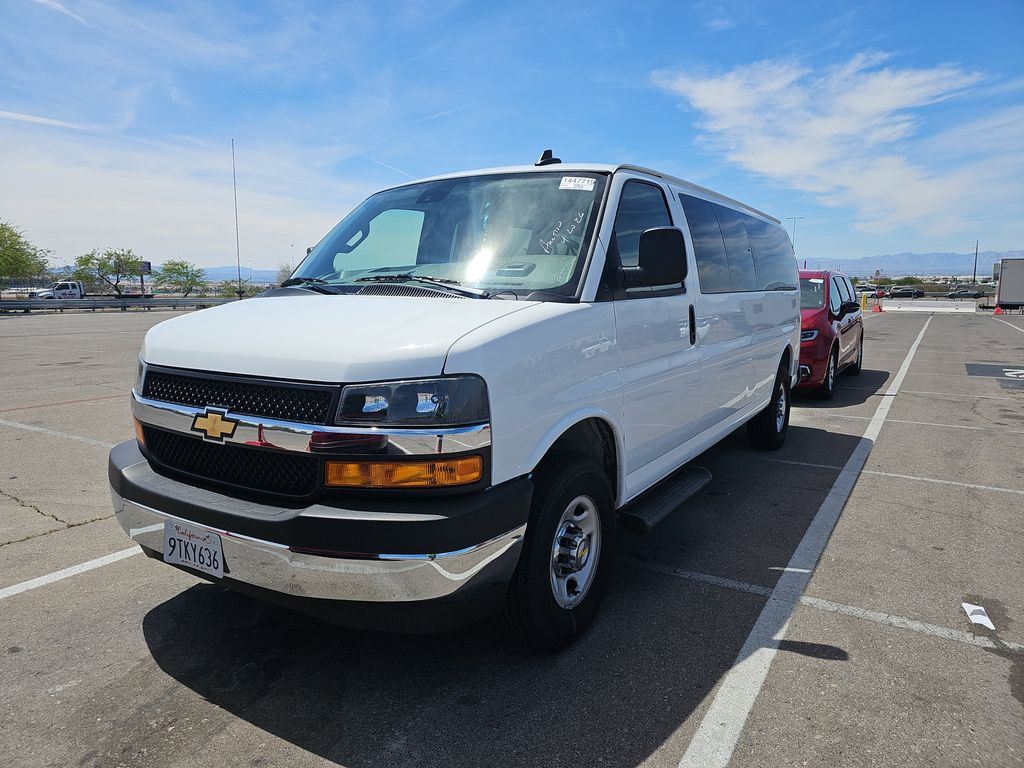 2025 Chevrolet 3500 LT photo