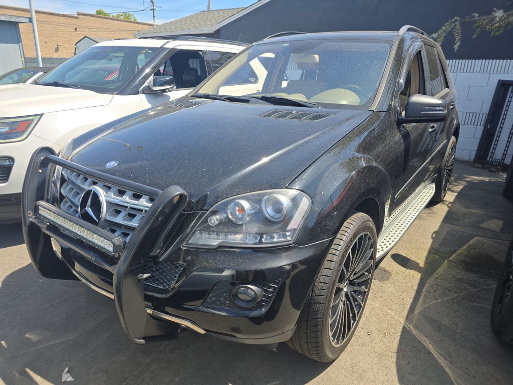 2011 Mercedes-Benz M-Class ML350 photo