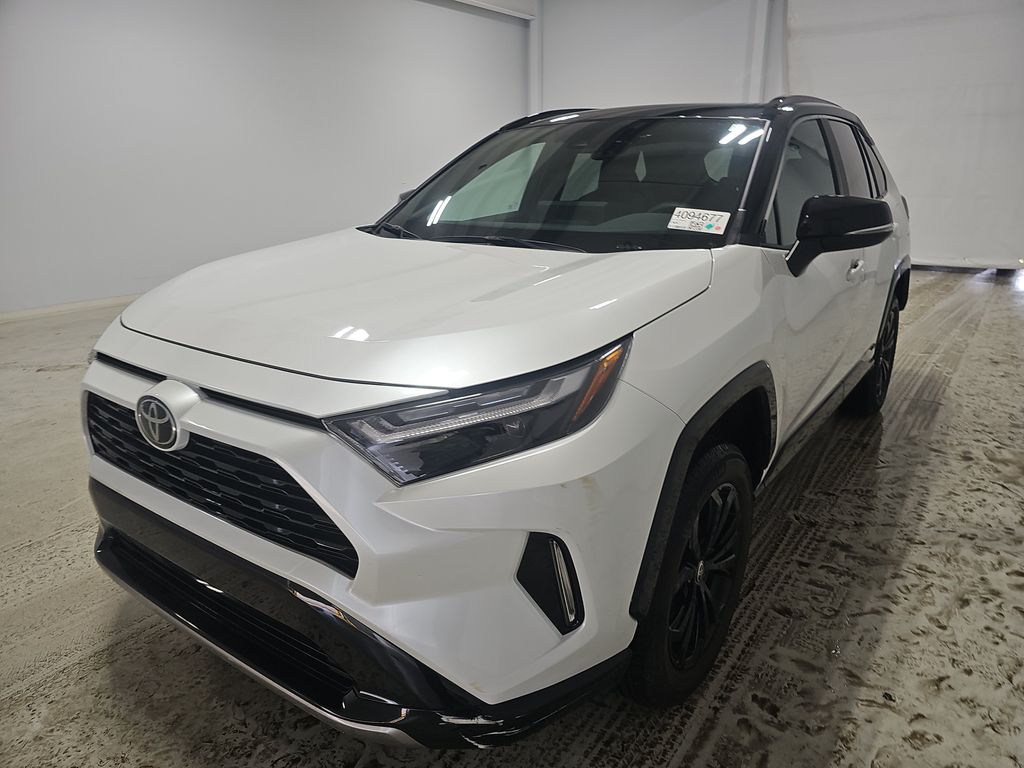 2025 Toyota RAV4 Hybrid XSE photo