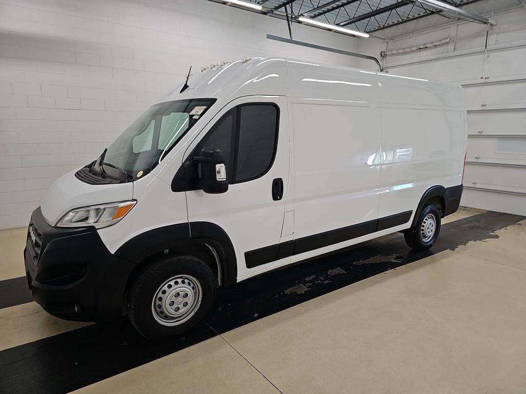 2025 Ram ProMaster 2500 Tradesman photo