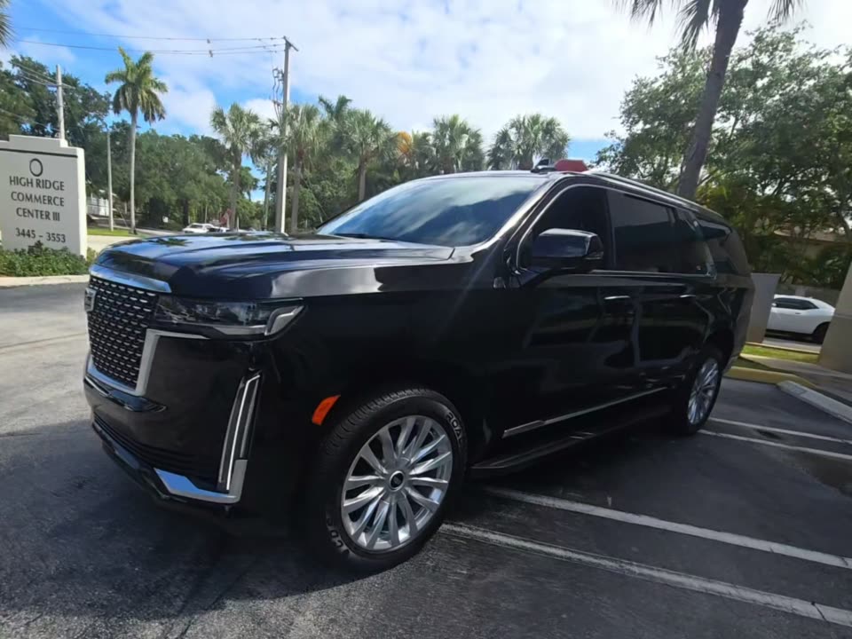 2022 Cadillac Escalade ESV Luxury photo
