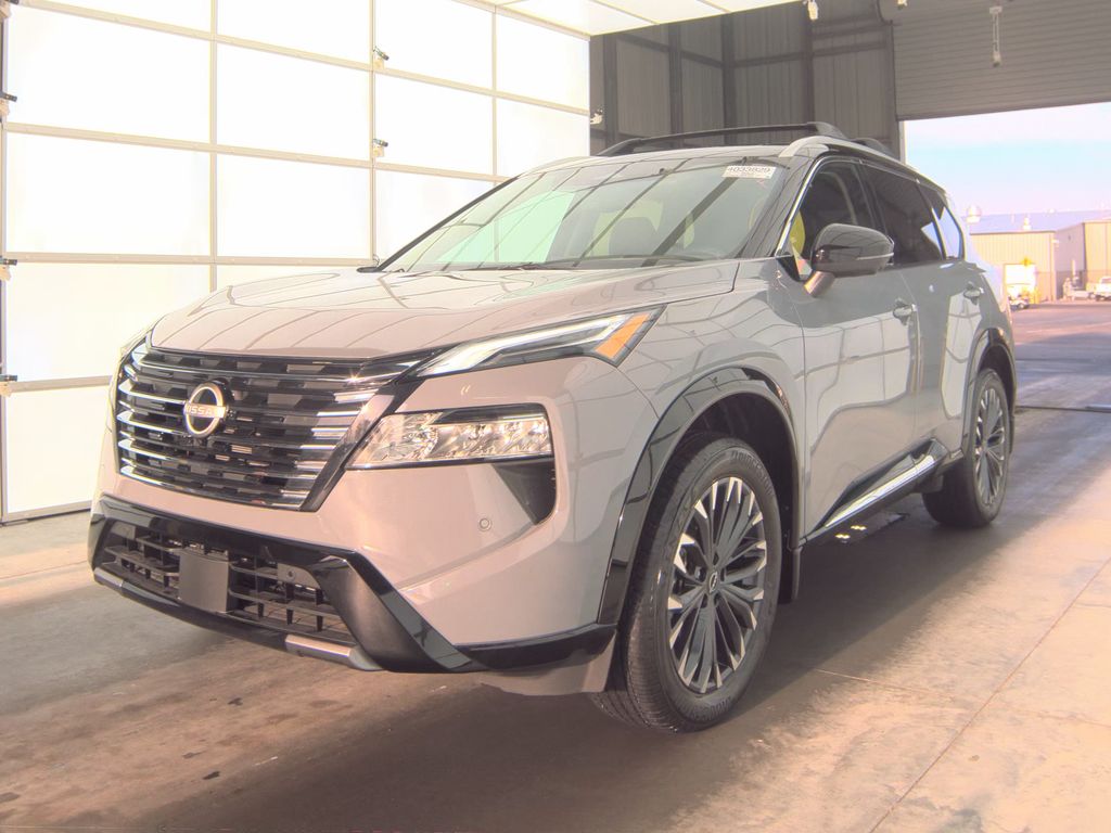 2025 Nissan Rogue Platinum photo