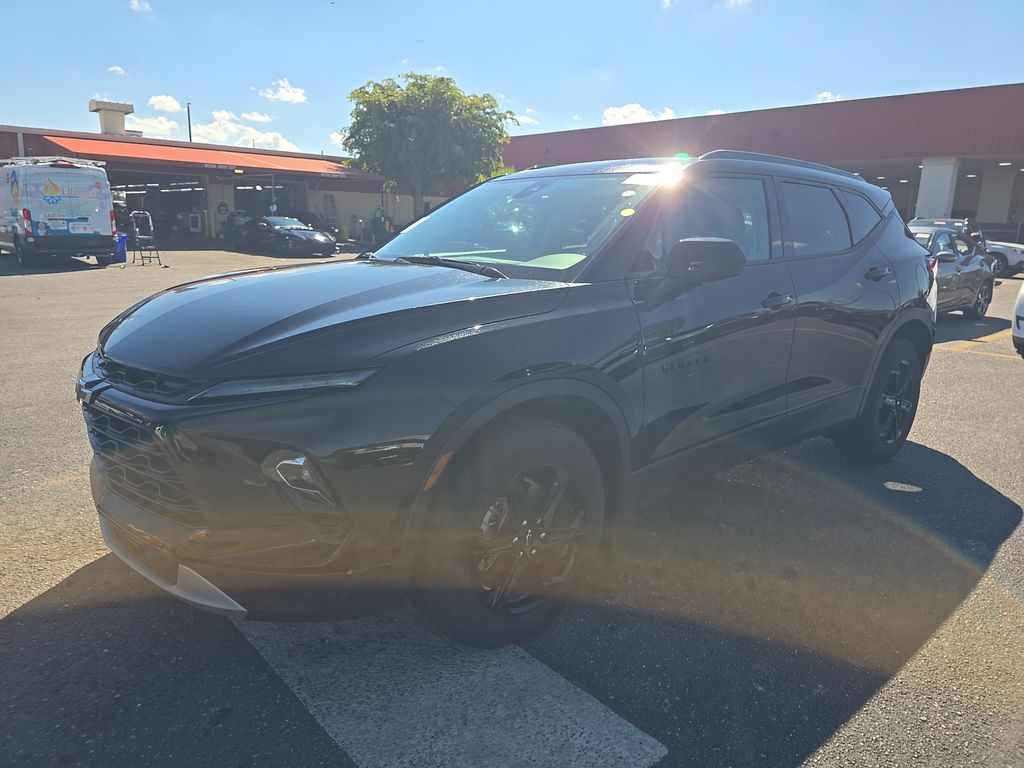 2025 Chevrolet Blazer 2LT photo