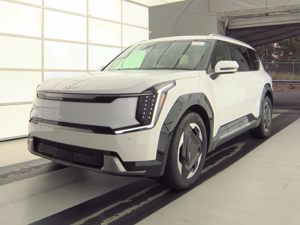 2025 Kia EV9 Land photo