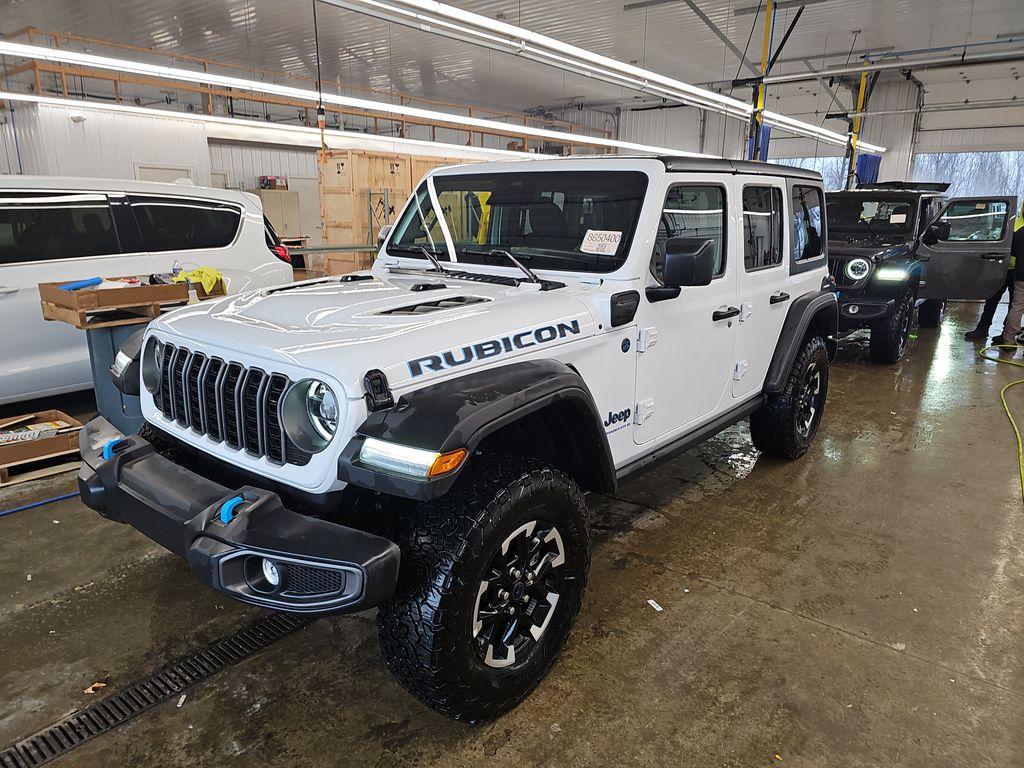 2025 Jeep Wrangler Rubicon photo