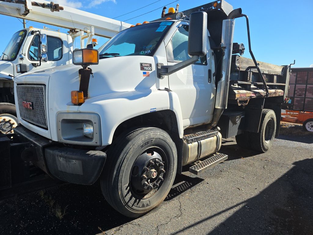 2006 GMC C7500 Truck photo