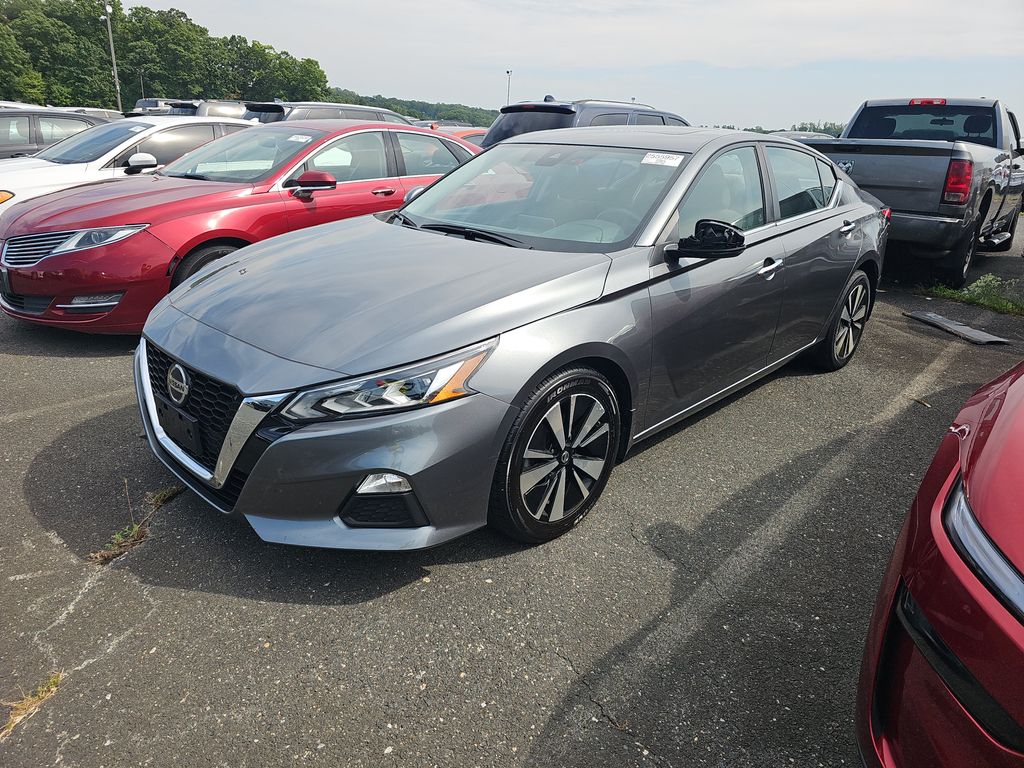 2021 Nissan Altima 2.5 SV photo