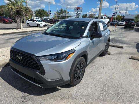 2025 Toyota Corolla Cross L photo