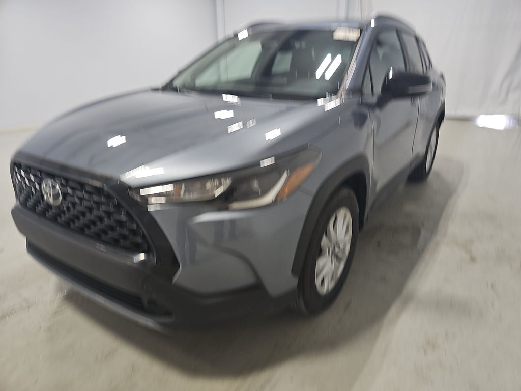 2025 Toyota Corolla LE photo