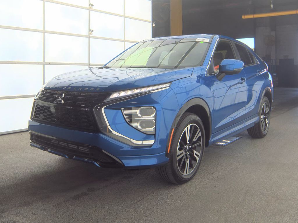 2025 Mitsubishi Eclipse Cross SE photo