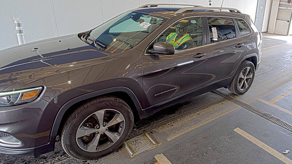 2019 Jeep Cherokee Limited photo