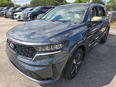 2021 Kia Sorento S photo