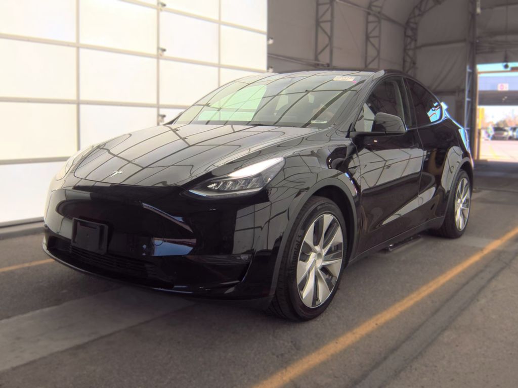 2021 Tesla Model Y Long Range photo