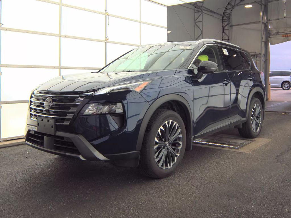 2025 Nissan Rogue SL photo