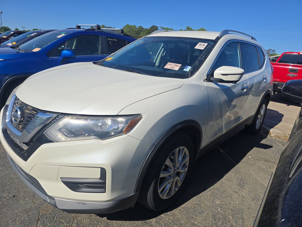 2017 Nissan Rogue SV photo