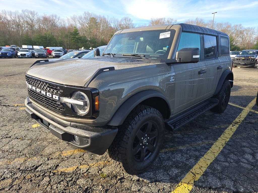 2025 Ford Bronco Outer Bank photo