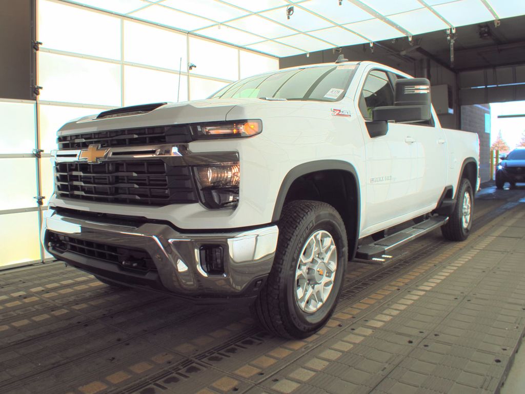 2026 Chevrolet Silverado 2500HD LT photo