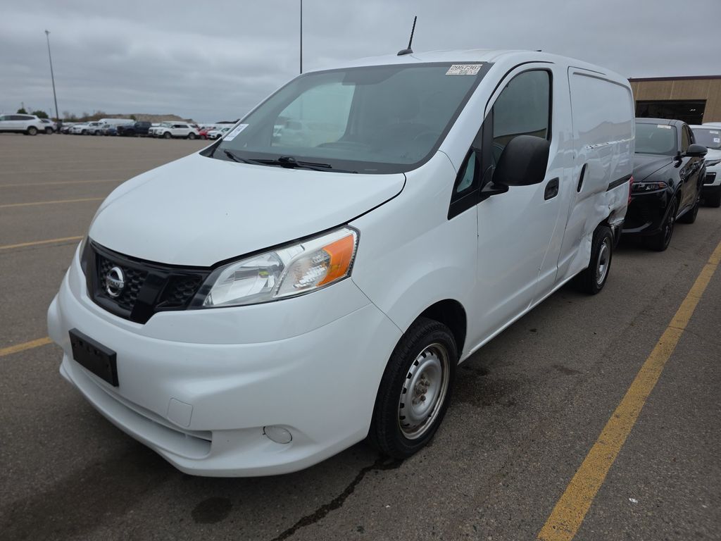 2021 Nissan NV200 S photo