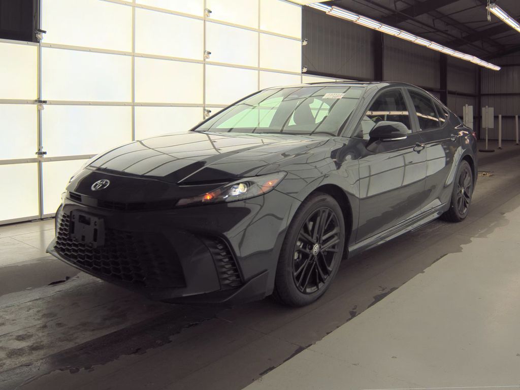 2025 Toyota Camry SE photo