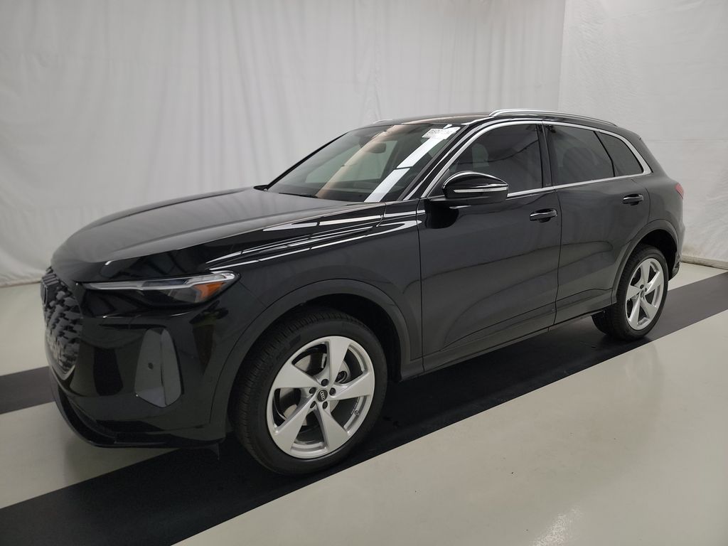 2025 Audi Q5 Premium + photo