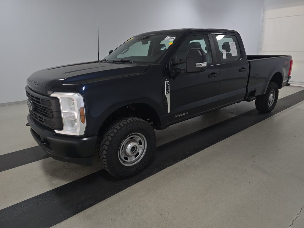2025 Ford F-250 XL photo