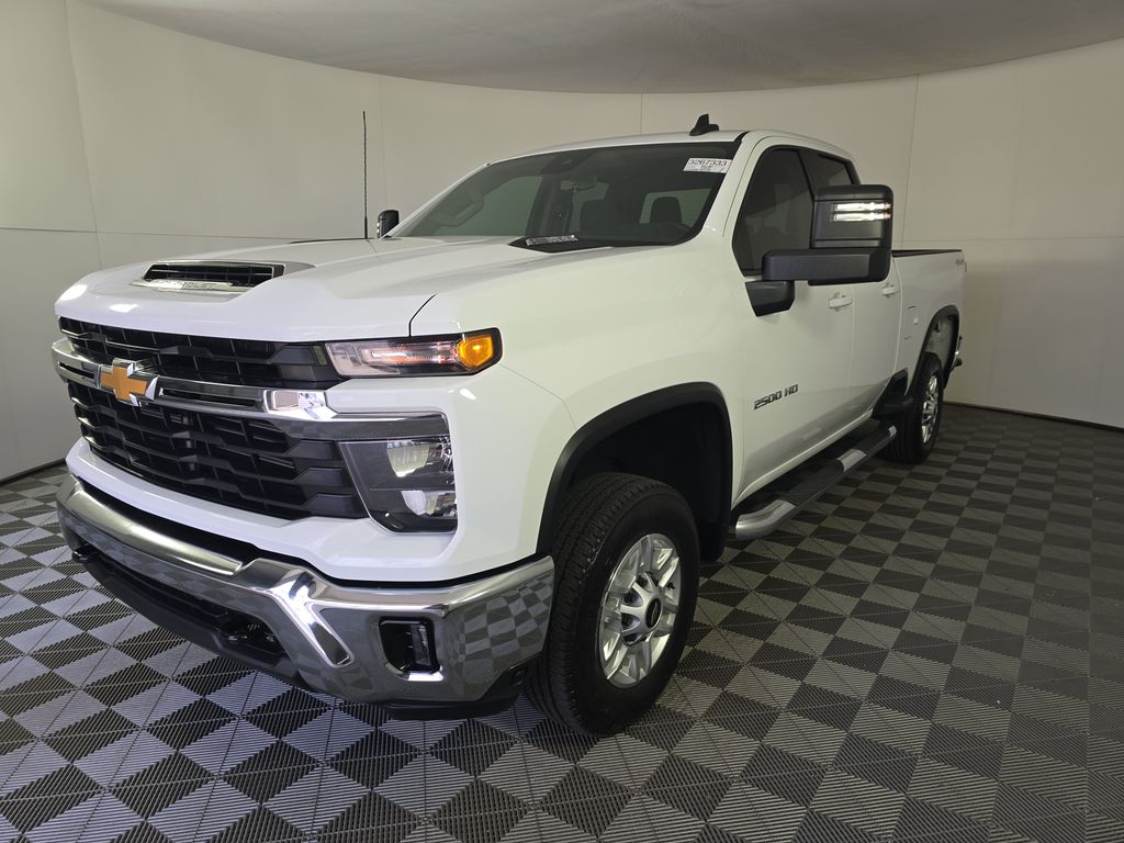 2024 Chevrolet Silverado 2500HD LT photo