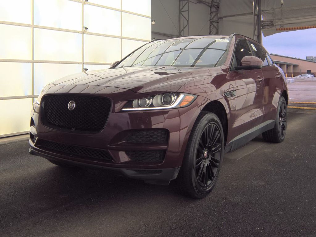 2017 Jaguar F Pace Premium photo