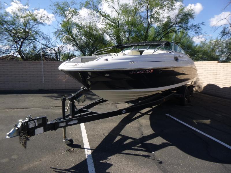 2006 Sea Ray 240 Sundec photo