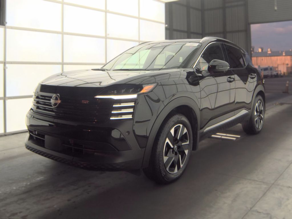 2025 Nissan Kicks SR photo