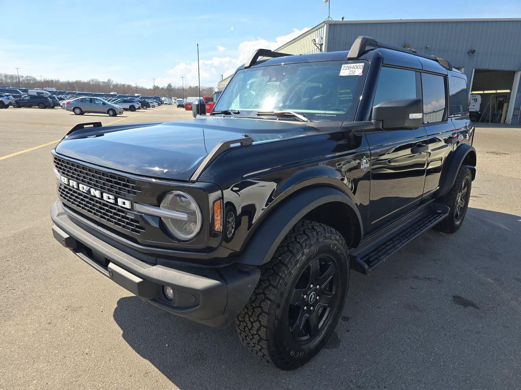 2025 Ford Bronco Outer Bank photo