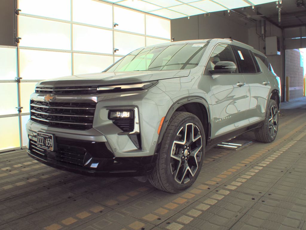 2025 Chevrolet Traverse High Count photo