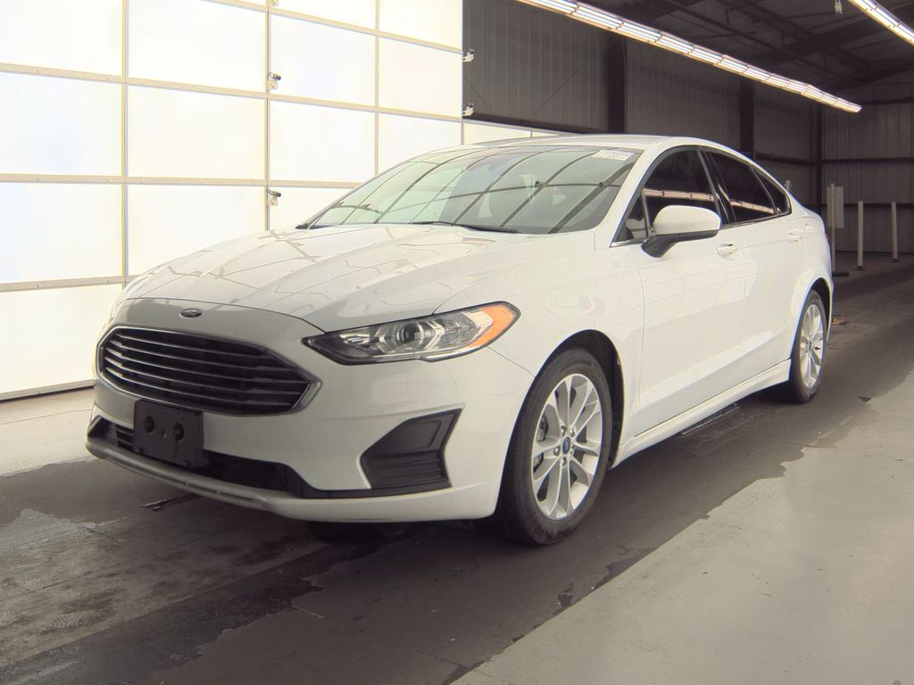 2019 Ford Fusion SE photo