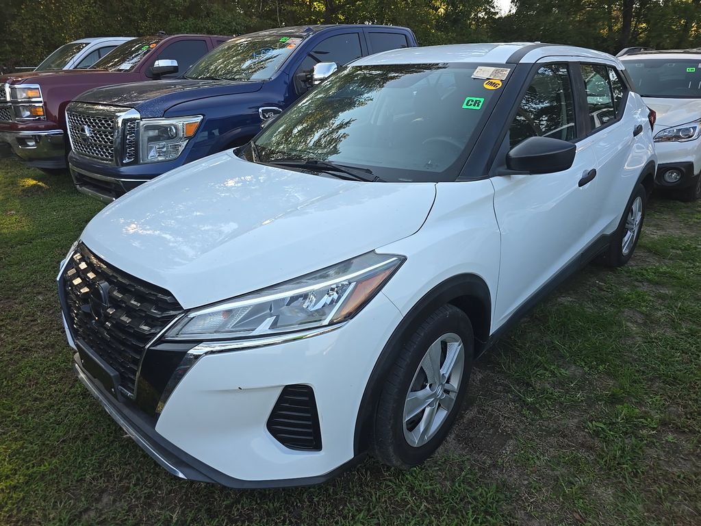 2021 Nissan Kicks S photo