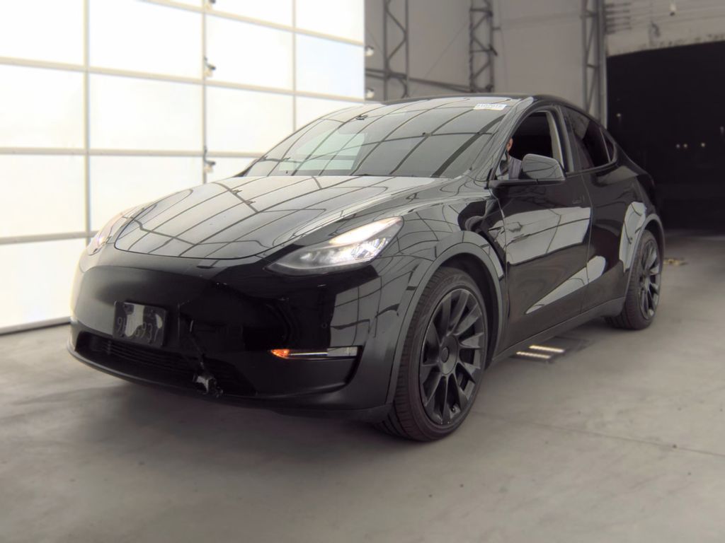 2021 Tesla Model Y Long Range photo