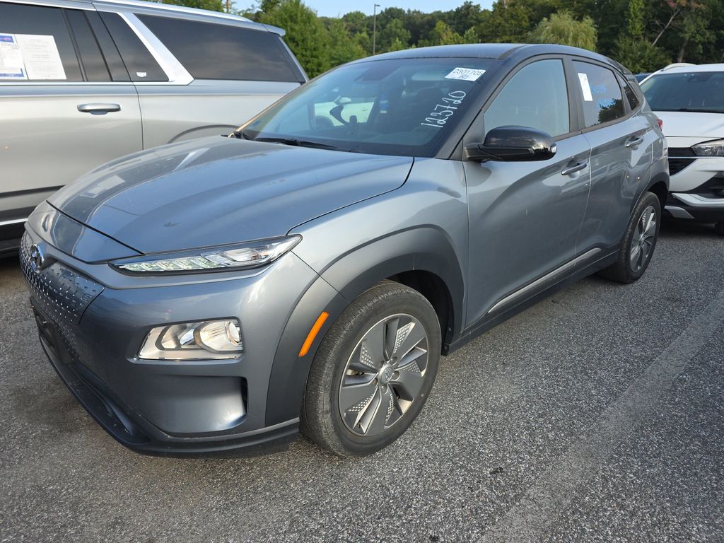 2021 Hyundai Kona SEL photo