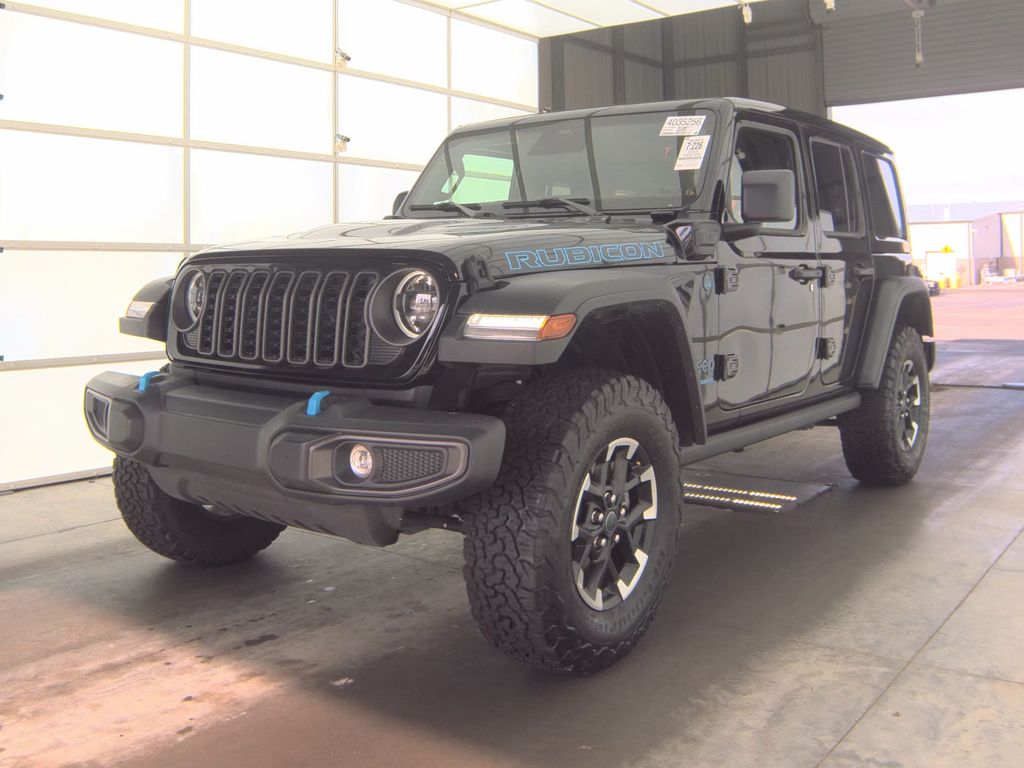 2025 Jeep Wrangler Rubicon photo